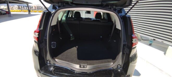 Private Transfer, Athens City or Airport To/From Porto Heli - Selecting Participants and Date