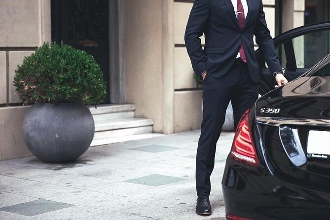 Private Transfer: Atlanta to H. J. Airport ATL in Business Car - Service Details