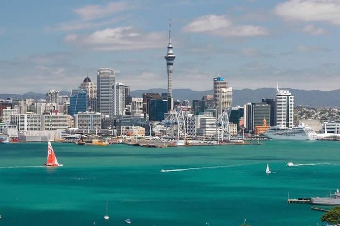 Private Transfer Between Auckland Airport and Auckland Hotel - Cancellation Policy