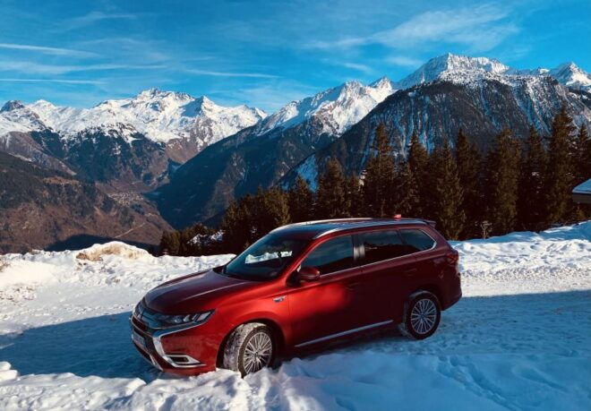 Private Transfer Between Courchevel and Geneva - Inclusions and Services Provided