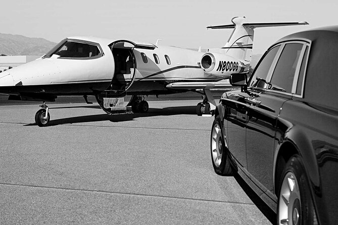 Private Transfer : Between Hamilton Airport OR Toronto Pearson Airport and City-One Way - Transfer Duration and Restrictions