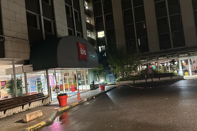 Private Transfer Between Le Bourget Airport and Orly in Paris - Key Features of the Private Transfer Service