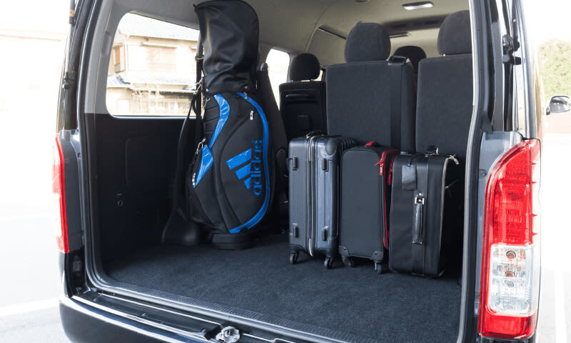Private Transfer between Okayama Airport and Okayama station - A direct ride between the airport and Okayama city