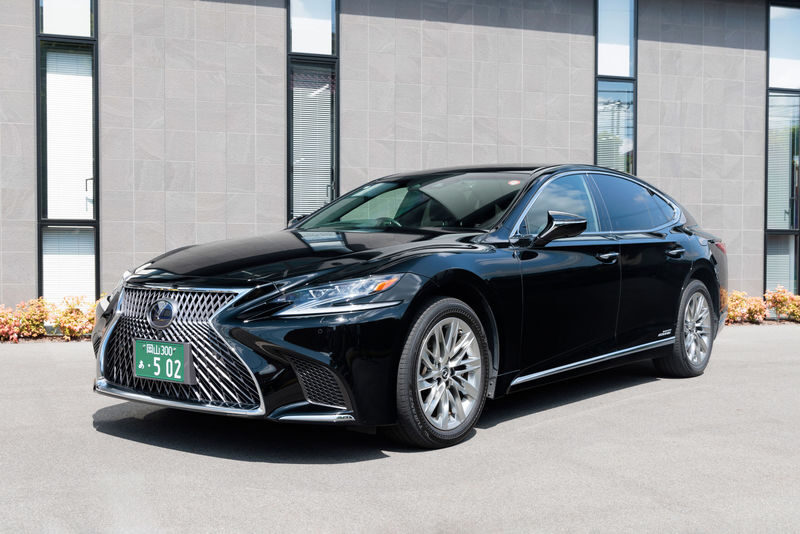 Private Transfer between Okayama Airport and Okayama station - What English support means in practice