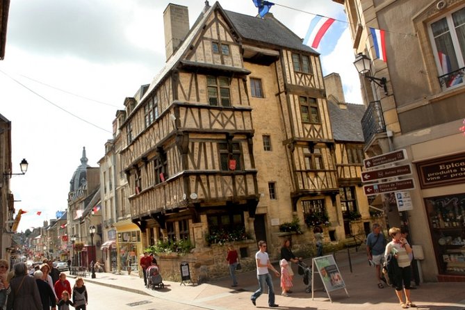 Private Transfer by Luxury Mercedes From PARIS to BAYEUX With Cab-Bel-Air - Luxury Mercedes Transfer Service