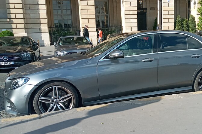Private Transfer by Mercedes to CDG Airport Paris - Time-Saving Solution for Airport Transfers
