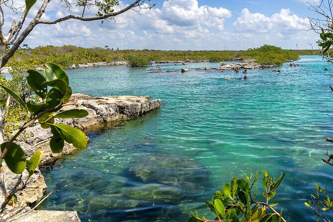 Private Transfer: Cancun Airport CUN to Akumal in SUV - FAQ