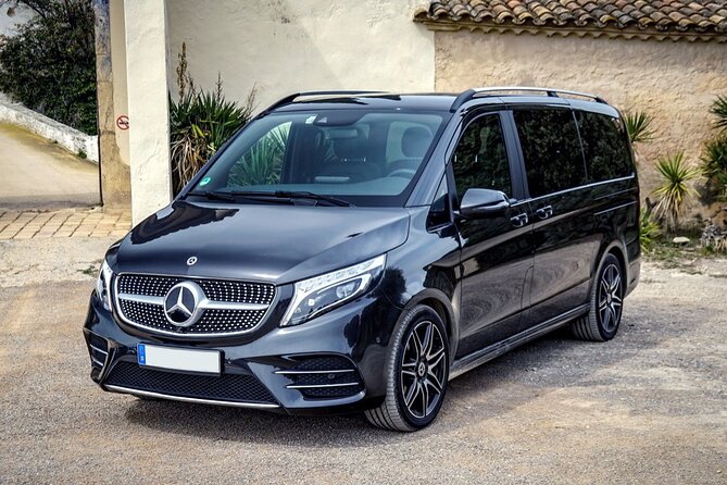 Private Transfer: Casablanca to Casablanca Airport CMN in Business Van - Good To Know
