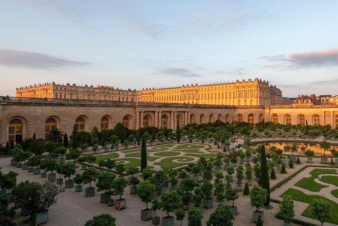 Private Transfer CDG or ORLY Airport - Versailles in VAN 8 Pax - Booking and Confirmation