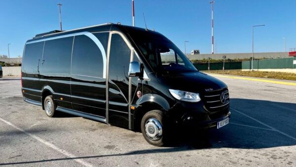 Private Transfer Chania: Minivan Transport in Creta - The Sum Up