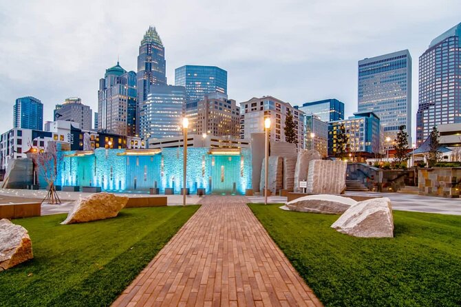 Private Transfer: Charlotte Douglas Airport CLT to Charlotte in Luxury SUV - Service Details