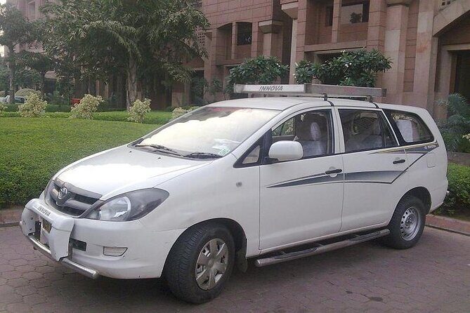 Private Transfer Delhi to Agra - Who Should Book This Transfer?