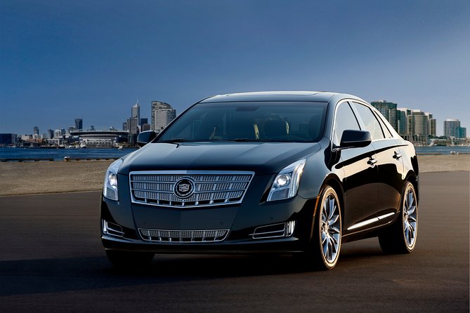 Private Transfer Downtown Dallas to Fort Worth Airport DFW Luxury Vehicle - Transportation Options