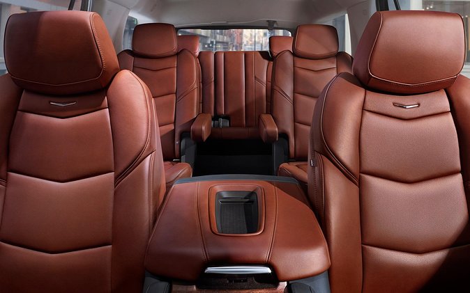 Private Transfer: Dubai City to Dubai Airport DXB in Luxury SUV - Common Questions