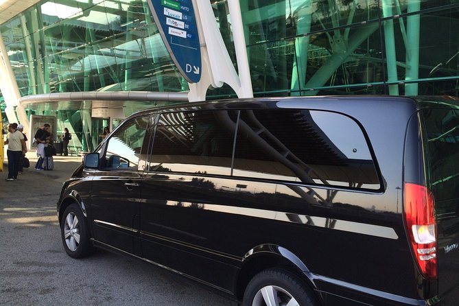 Private Transfer From a Coruña Airport to Ciudad a Coruña - Transportation Details