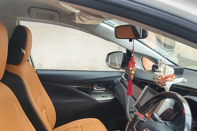 Private Transfer From Agra Railway Station to Hotel in Agra - Price and Booking