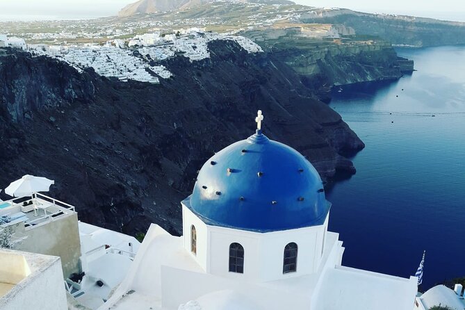 Private Transfer From Airport to Santorini Hotels - Top Santorini Hotels for Private Transfers