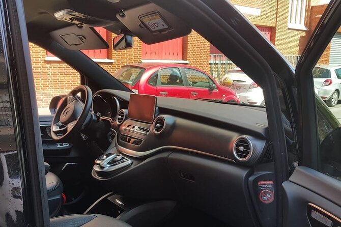 Private Transfer From Airports to Paris - What to Expect During Your Transfer