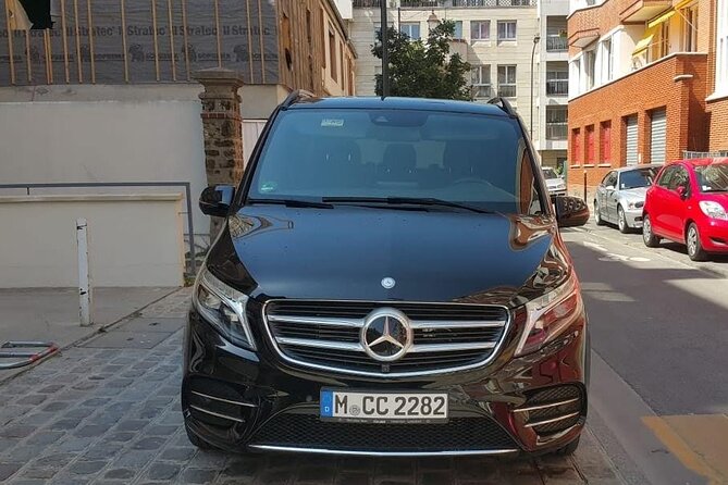 Private Transfer From Airports to Paris - The Sum Up