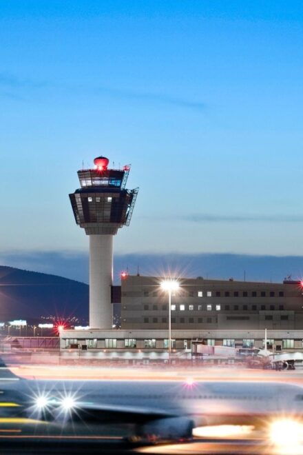 Private Transfer From Athens Airport to Costa Navarino - The Sum Up