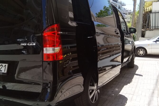 Private Transfer From Athens To Lefkada - Vehicle and Amenities