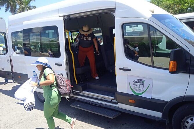 Private Transfer from ATO Cancun to Puerto Aventuras - The Sum Up