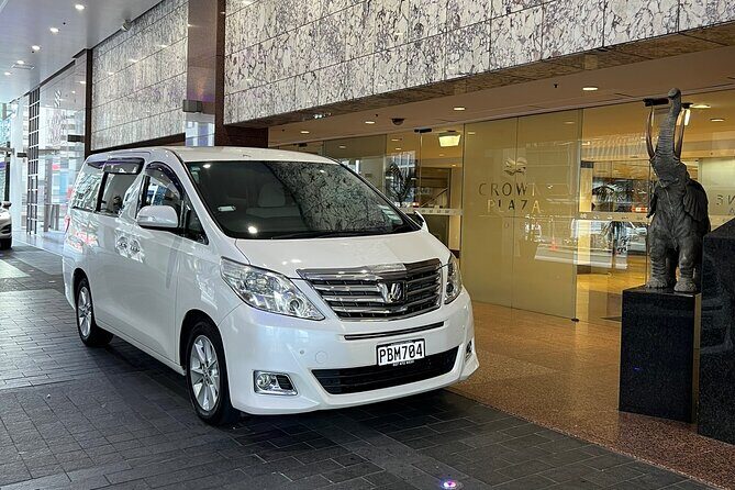 Private Transfer From Auckland Airport To Omaha And Snells Beach - Who Is This Transfer Best For?