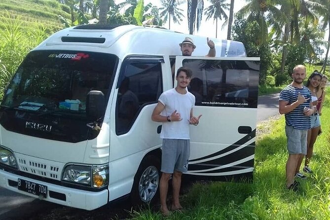 Private Transfer From Bali to Airport and Port to Bali - Meeting Point Selection