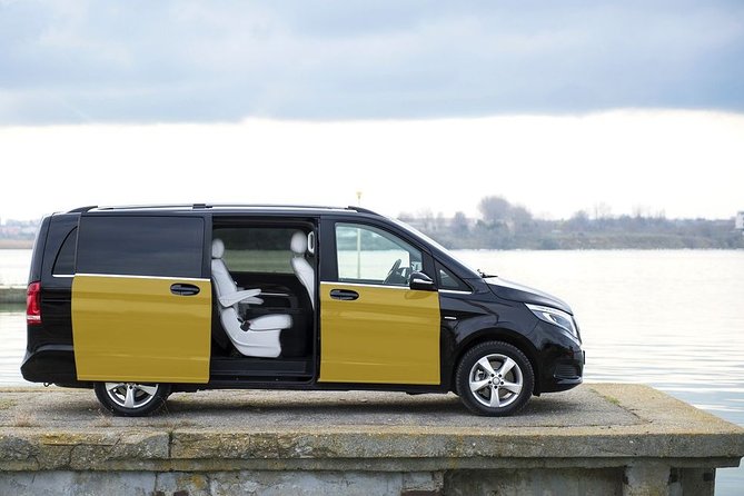 Private Transfer From Barcelona City to BCN El Prat International Airport - Inclusions for the Transfer