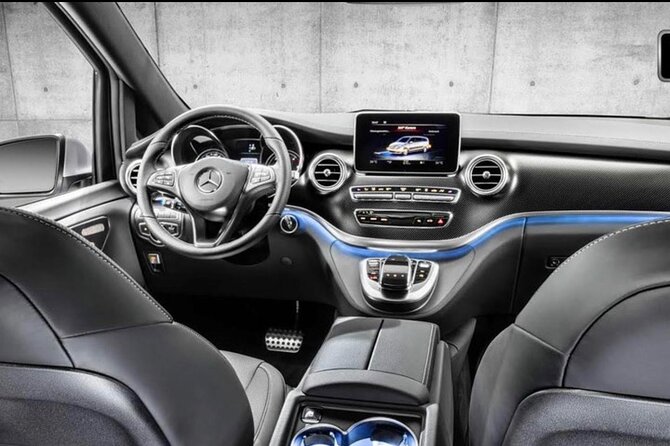 Private Transfer From Barcelona Sants Station to Cruise Port - Meeting and Pickup Details