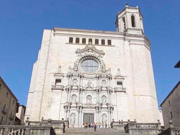 Private Transfer From Barcelona to Girona - The Sum Up