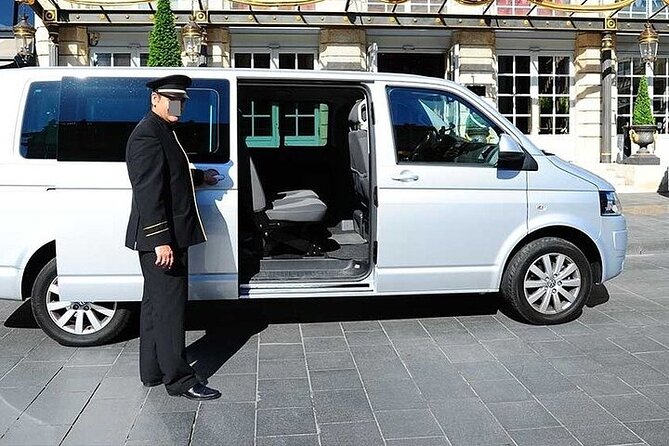Private Transfer From Barcelona to La Roca Shopping Village - Pricing and Guarantee