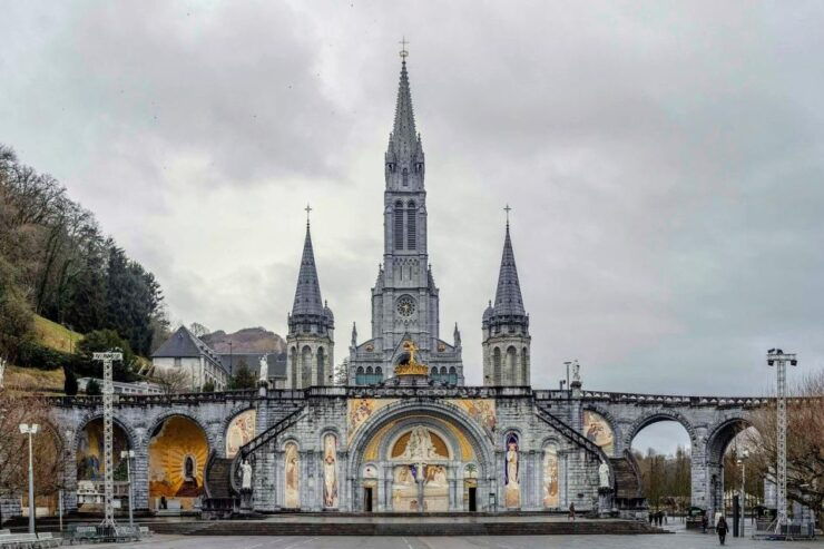Private Transfer From Barcelona to Lourdes in France - Booking Information