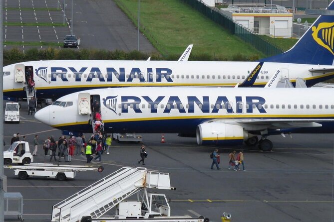 Private Transfer From Beauvais Airport to Paris - Avoid Waiting in Line for a Taxi