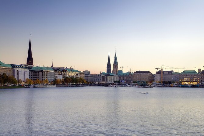 Private Transfer From Berlin to Hamburg With a 2 Hour Stop - Meeting and Pickup Instructions