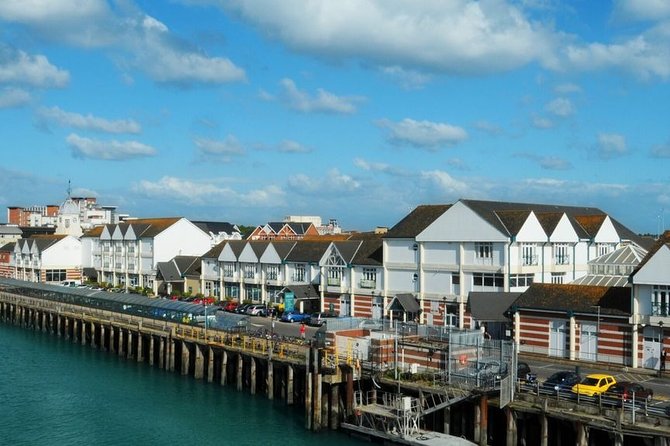 Private Transfer From Bournemouth City to Southampton Airport (Sou) - Pricing and Booking