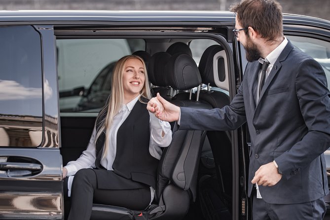 Private Transfer From BRU Airport to BRUges With Mercedes V Class 7 Pax - Convenient Departure and Arrival Locations