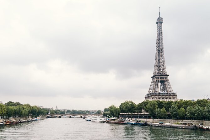 Private Transfer From Bruges to Paris With a 2h Stop in Lille - Overview and Inclusions