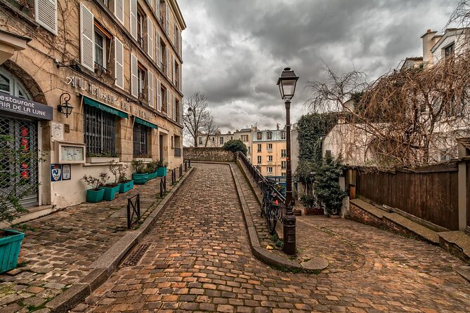 Private Transfer From Bruges to Paris With a 2h Stop in Lille - Duration and Itinerary