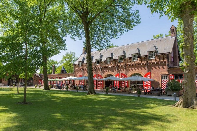Private Transfer From Brussels to Amsterdam Stopping in De Haar Castle - The Sum Up