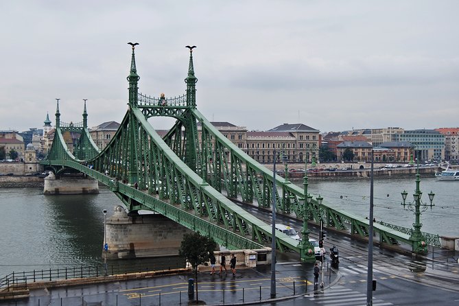 Private Transfer From Budapest to Bratislava With Hotel or Airport Pick-Up - Important Booking Considerations