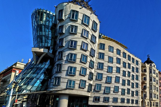 Private Transfer From Budapest to Prague With 2 Hours for Sightseeing - Directions