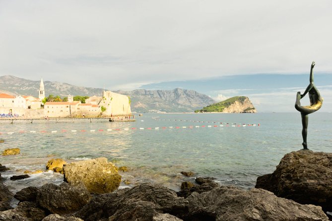 Private Transfer From Budva or Becici to Dubrovnik Airport - Meeting and Pickup