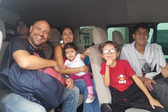 Private Transfer from Cancun Airport to Cancun and Hotel Zone - Clear and Convenient Airport Arrival Transfers