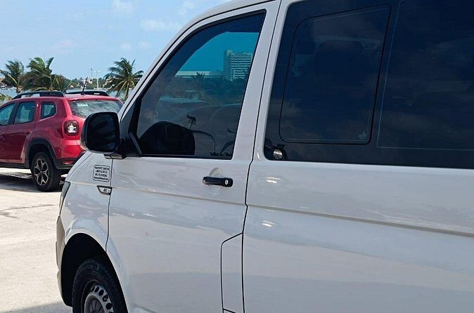 Private Transfer from Cancun Airport to Cancun Hotels 1-7 People - The Sum Up