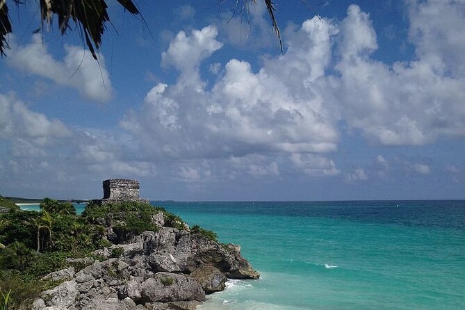 Private Transfer From Cancun Airport to Tulum Hotel Zone - One Way - up to 7 Pax - The Sum Up