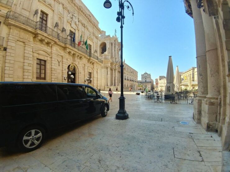 Private Transfer From Catania to CALTAGIRONE (Or Viceversa) - Service Details