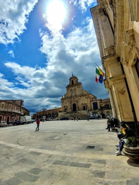 Private Transfer From Catania to CALTAGIRONE (Or Viceversa) - Booking and Payment Process