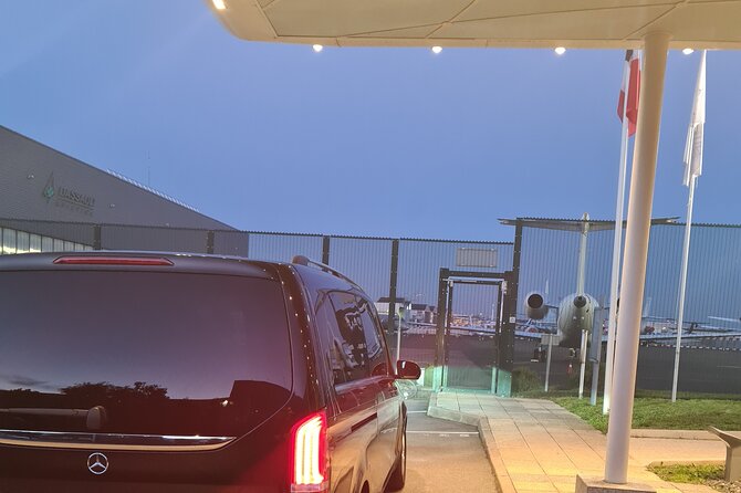 Private Transfer From Cdg/Orly/Lbg Airport to Disneyland (Van 7 Pax) - Pricing and Booking Details