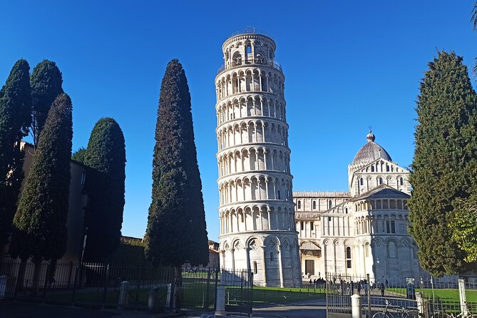 PRIVATE TRANSFER: From Cinque Terre to Florence With Stops in Lucca & Pisa - Notable Tour Highlights